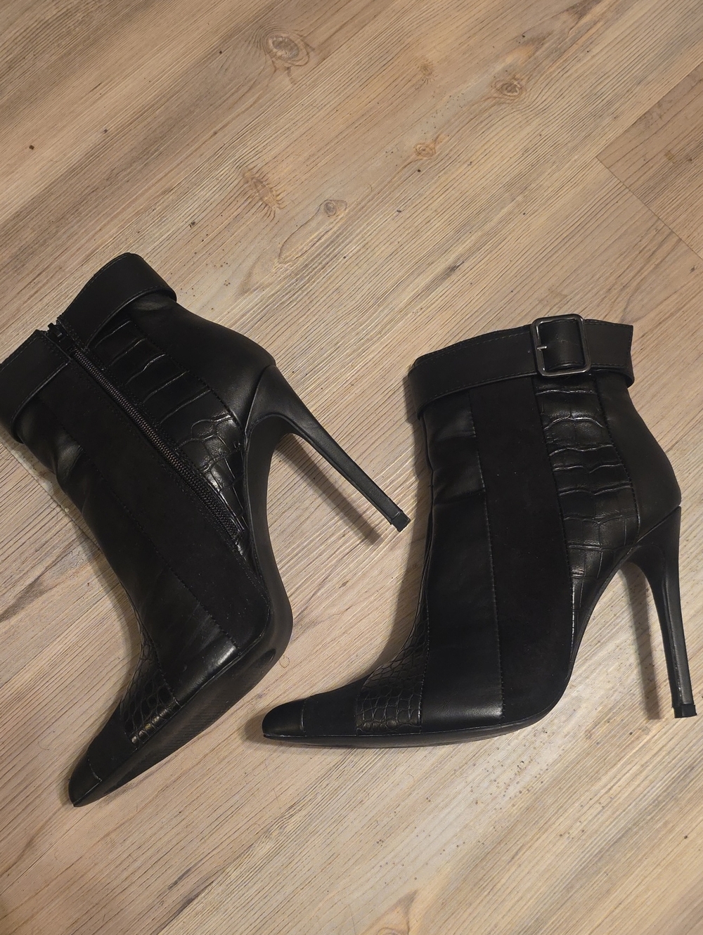 Black Pointed Toe Stiletto Ankle Boots Croc Print Faux Suede